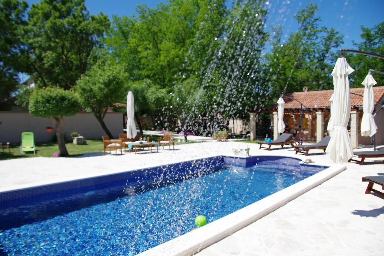 Vila Green Oasis Miro Dracevac Ninski