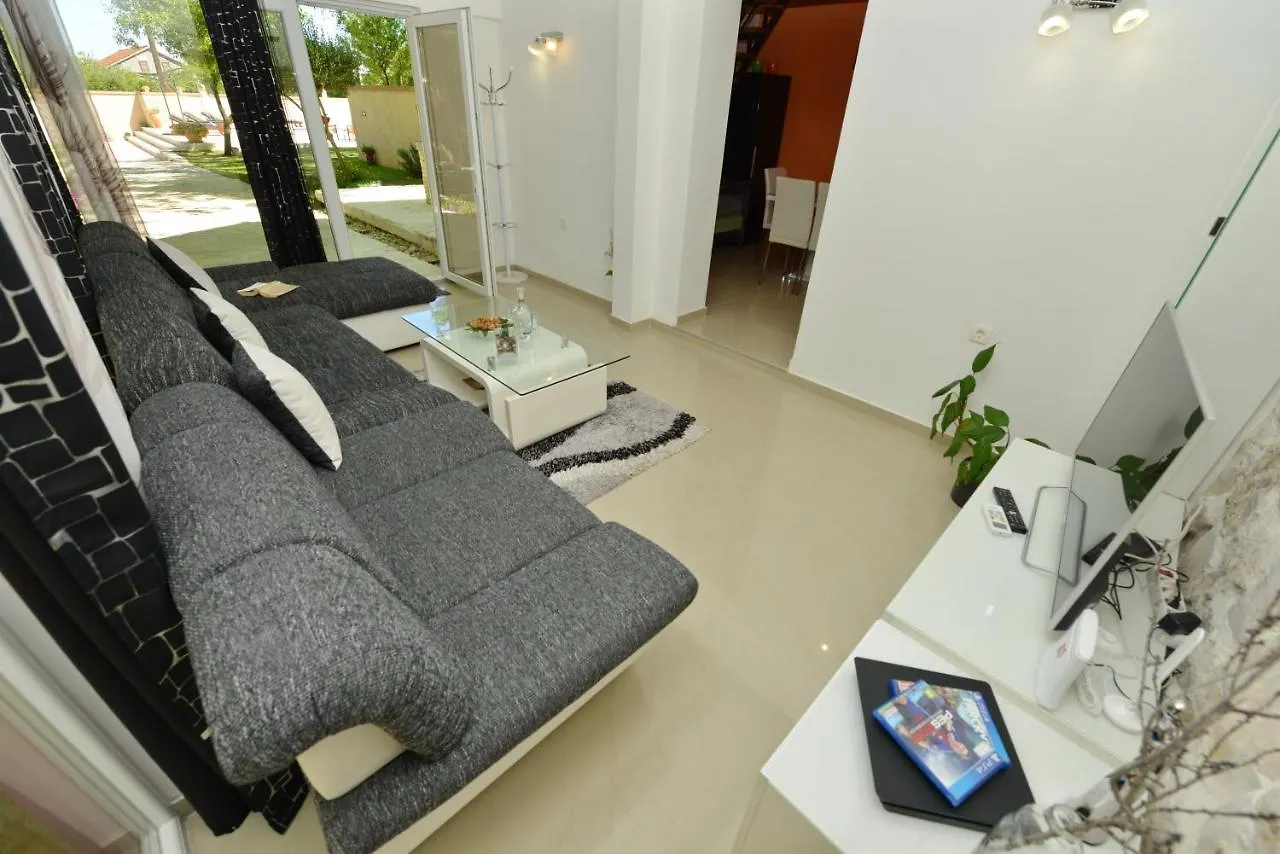 Villa Vila Green Oasis Miro Dracevac Ninski
